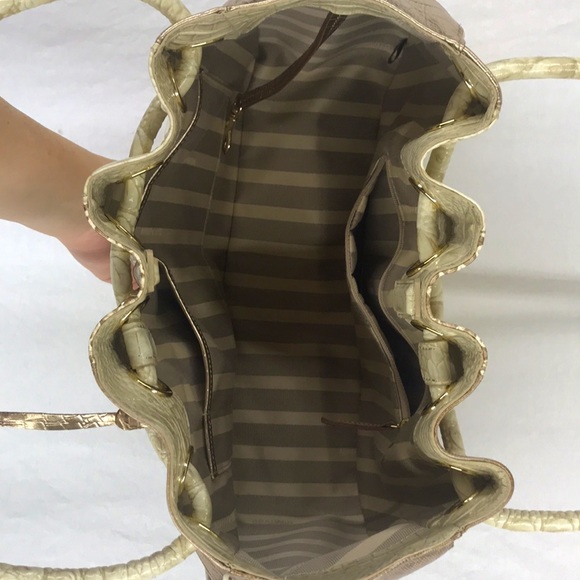 *NWOT* Brahmin shoulder bag Amy Latte Buena Vista 🤩 GREAT MOTHER’S DAY GIFT 🤩 - Picture 8 of 16